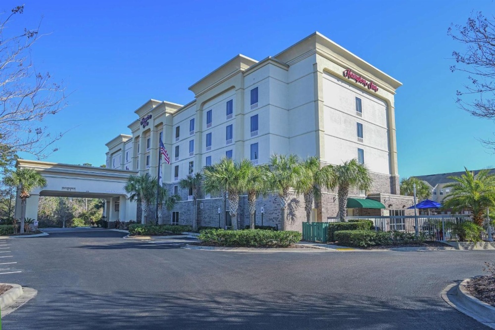 Hampton Inn By Hilton Jacksonville East Regency Square Main image